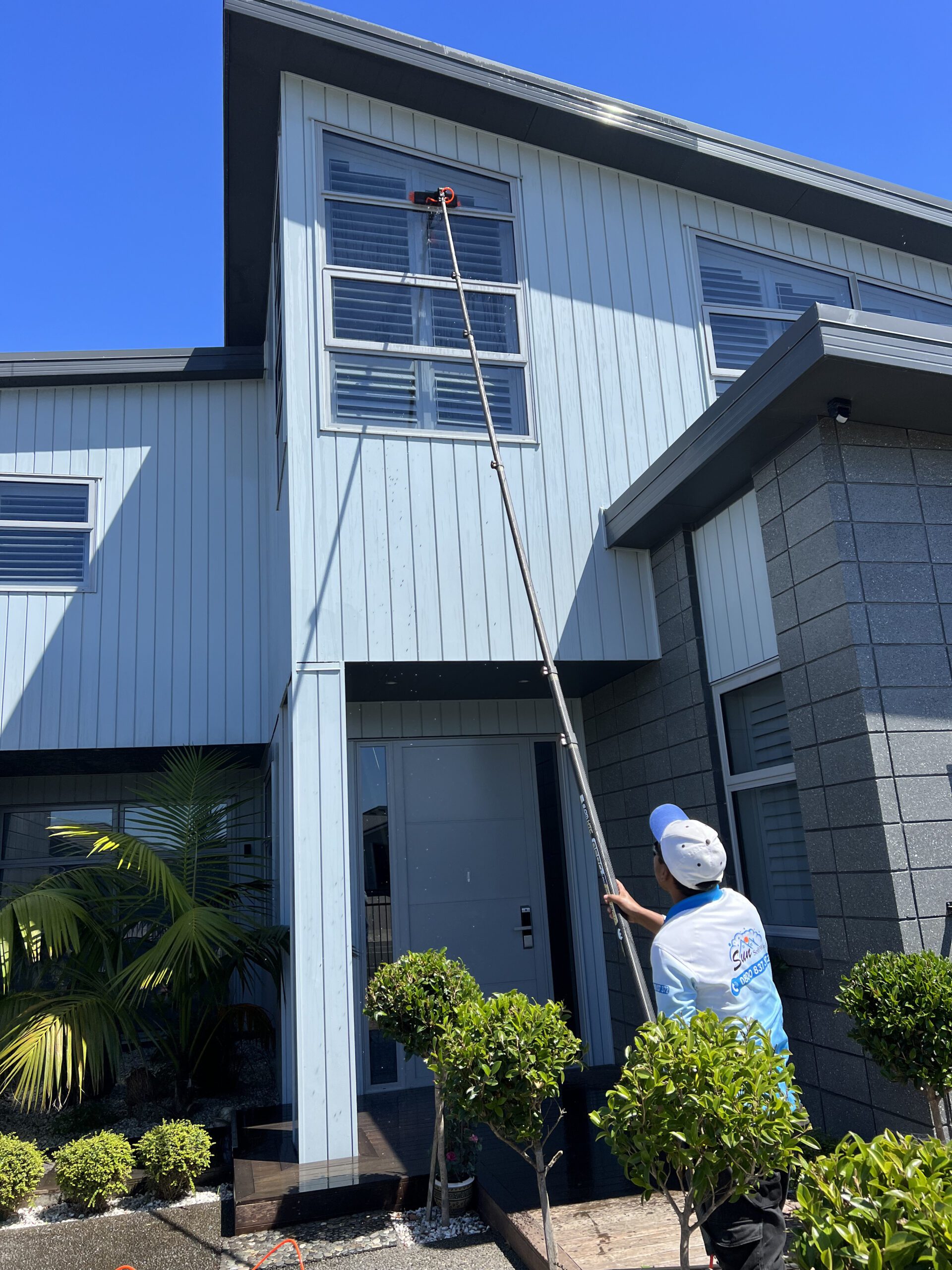 some of our window cleaning works in auckland