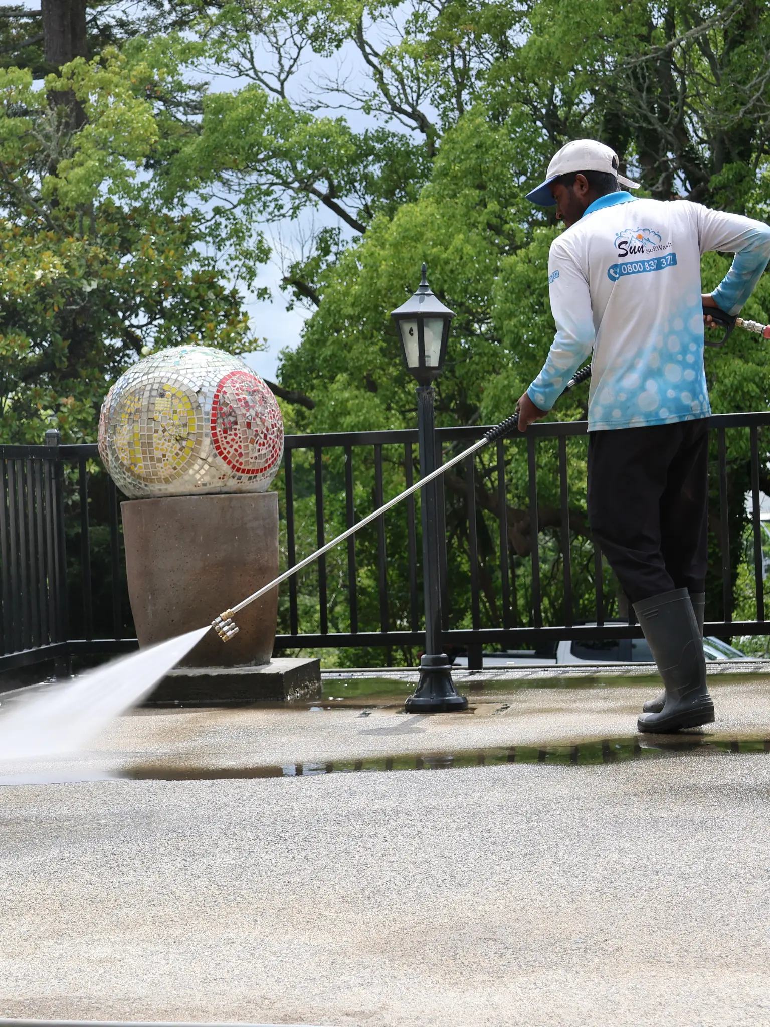 a man water blusting