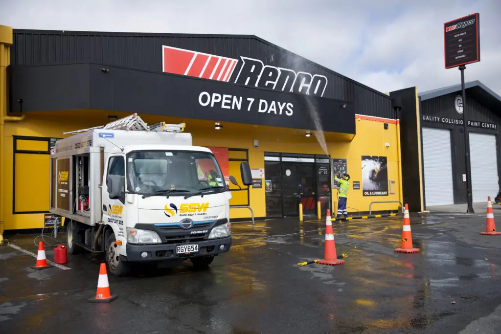 Commercial Building Washing Cost in NZ: Exterior Cleaning Prices & What Affects Them 1 Commercial Building Washing