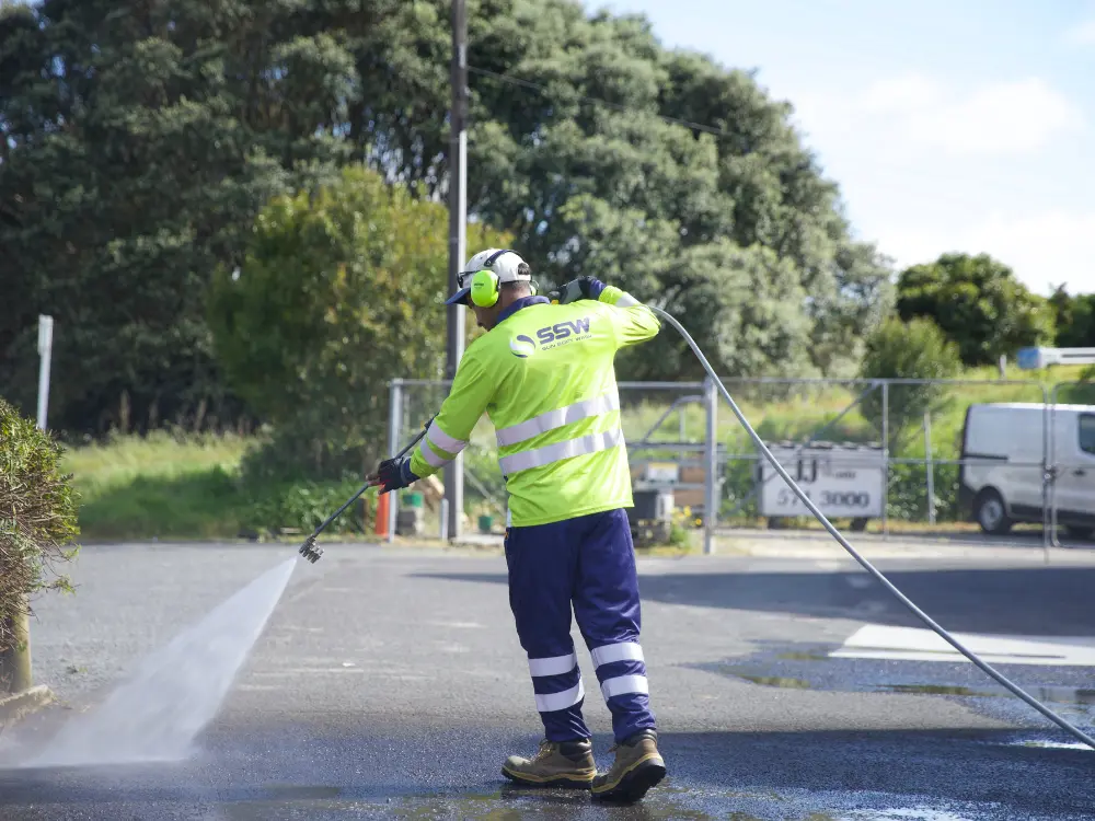 Commercial building exterior cleaning in New Zealand