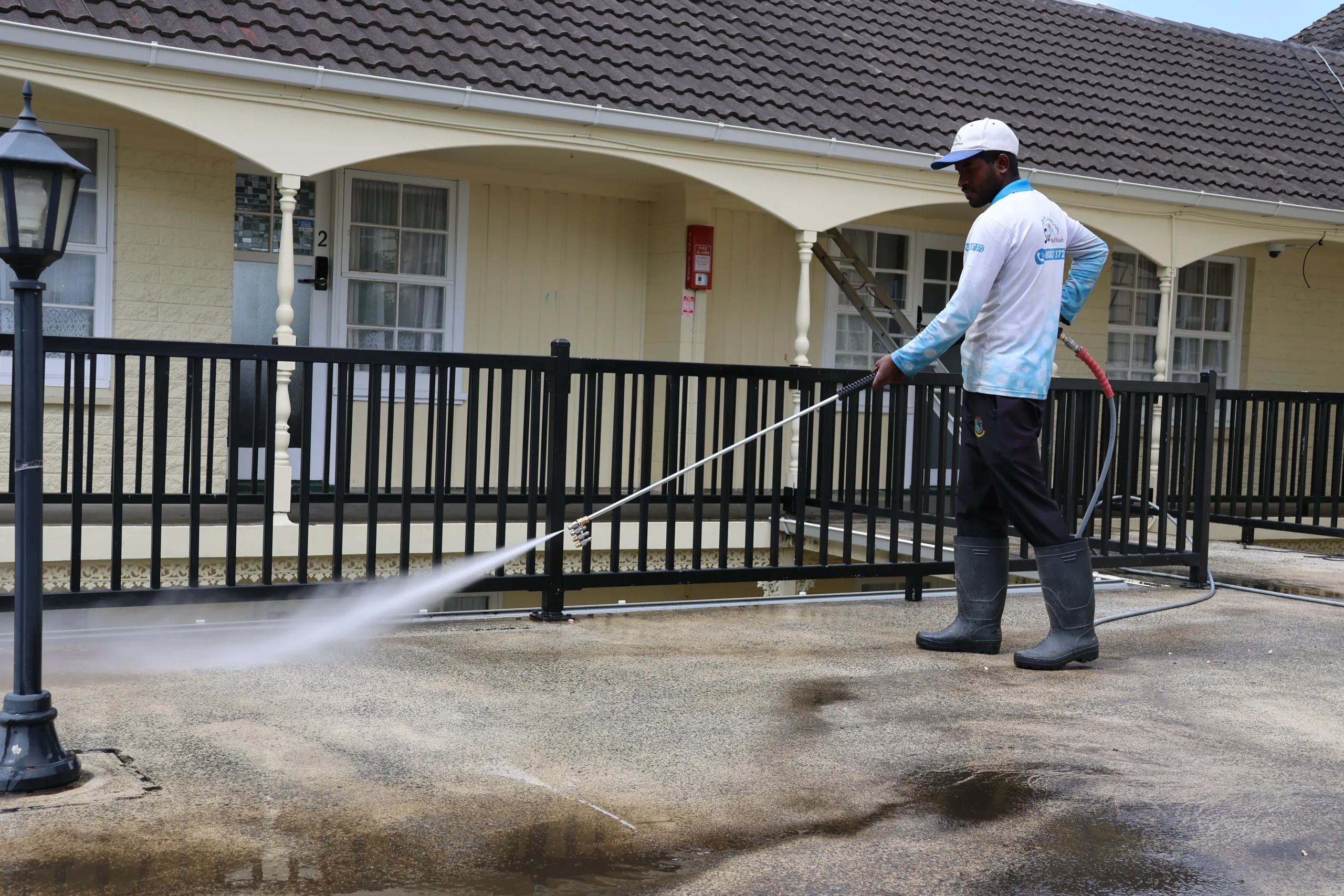 exterior cleaning company in Tauranga