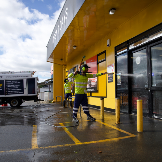 window cleaning services in tauranga